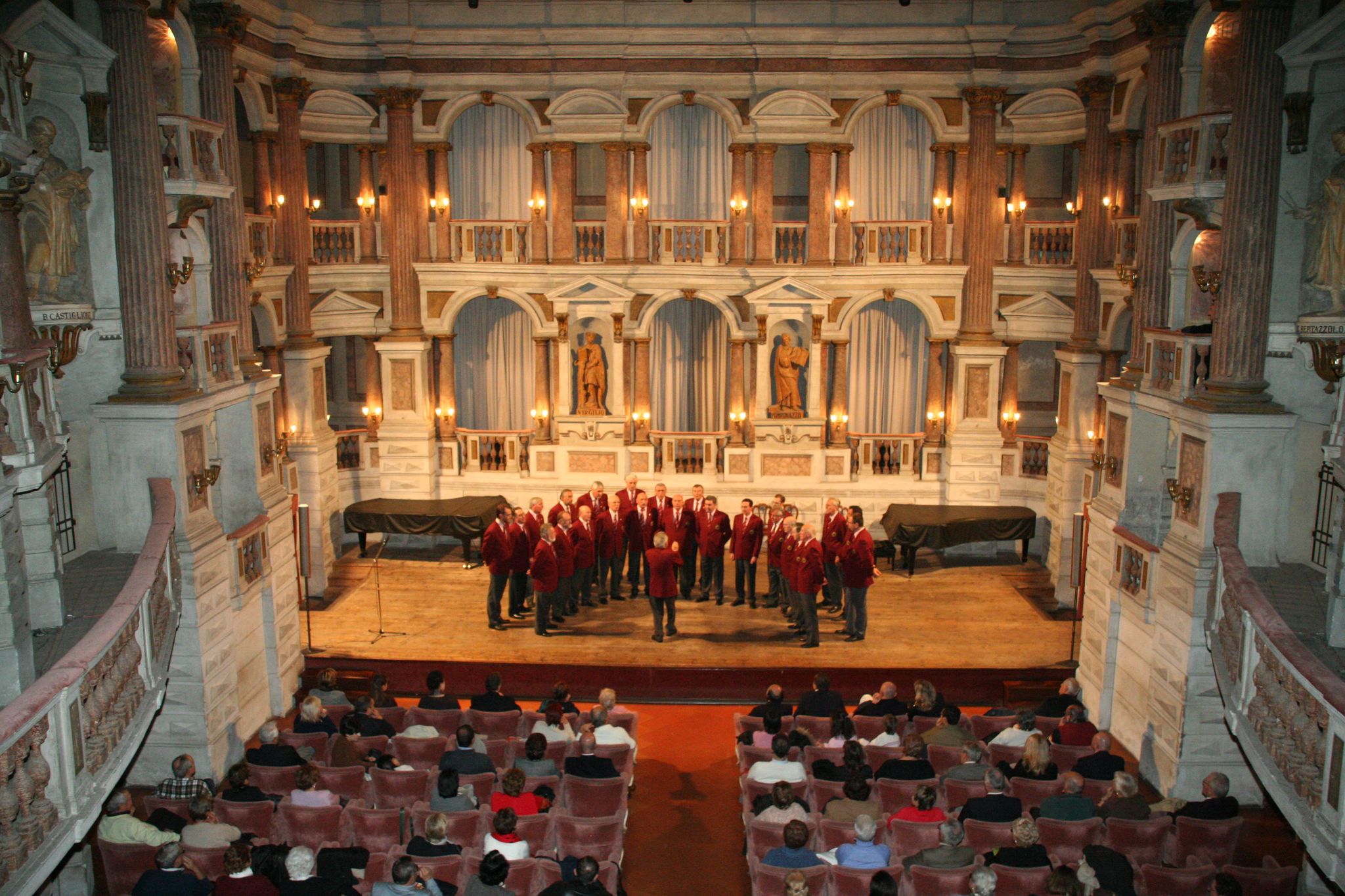 Mantova-Teatro Bibiena - 01-10_160.JPG