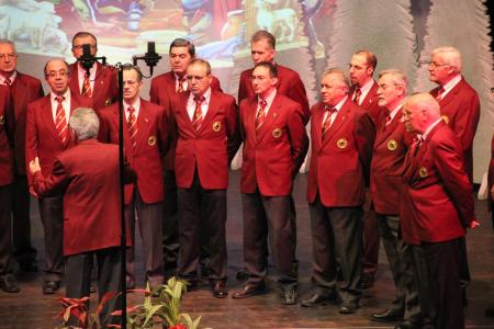 Cantando il Natale per chi soffre - 21-12-2012 - 043.jpg