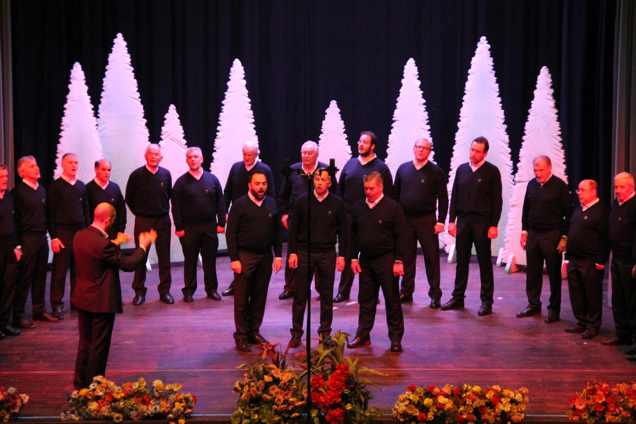Cantando il Natale per chi soffre - 21-12-2012 - 204.jpg