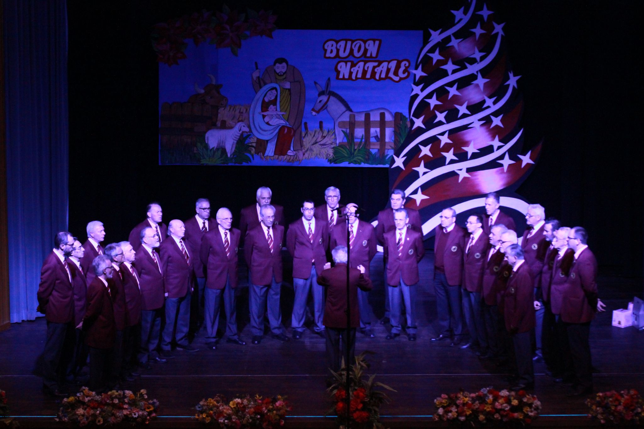 Cantando il Natale per chi soffre - 18-12-2015 - 0003.JPG