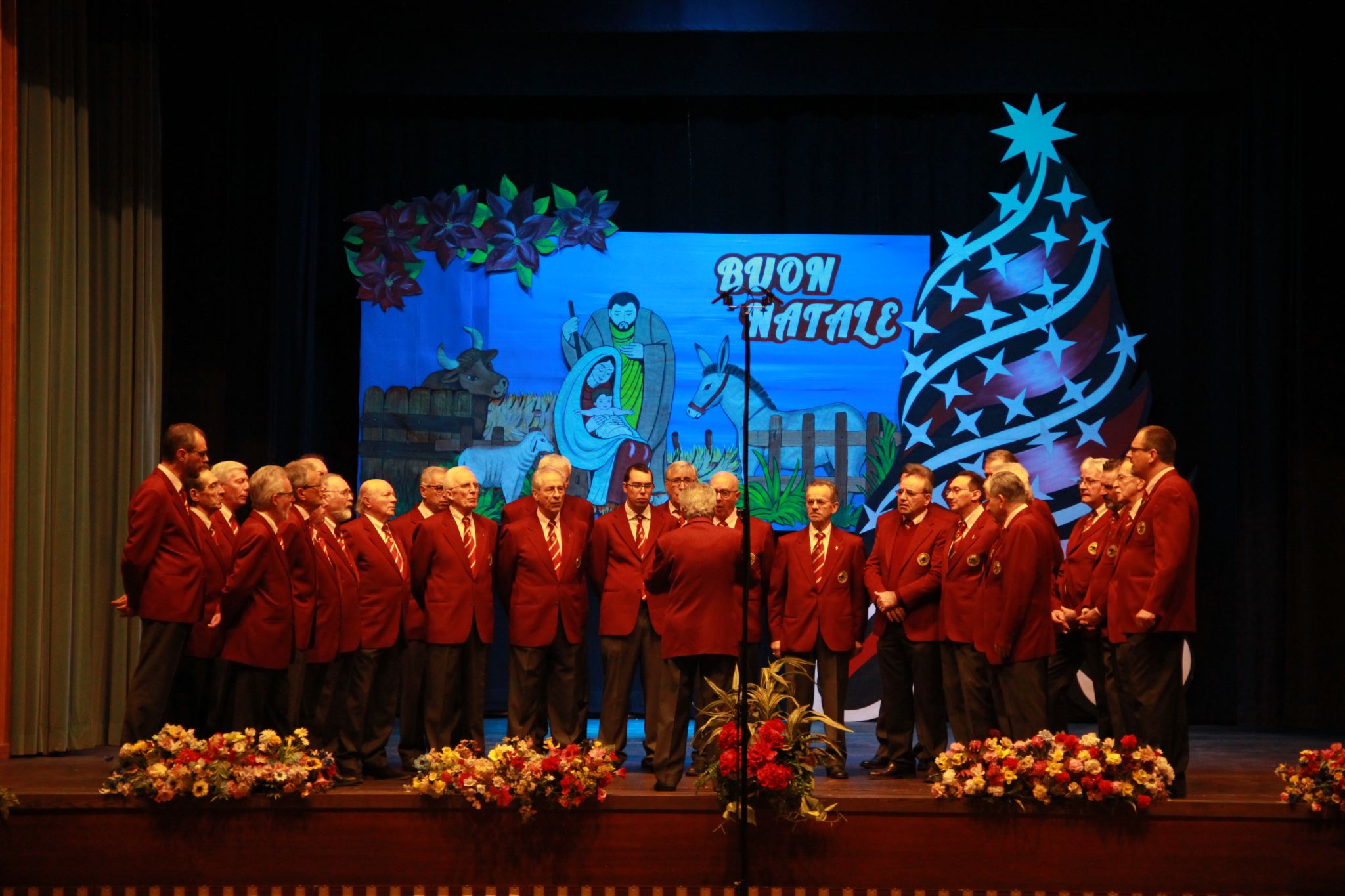 Cantando il Natale per chi soffre - 18-12-2015 - 0024.JPG